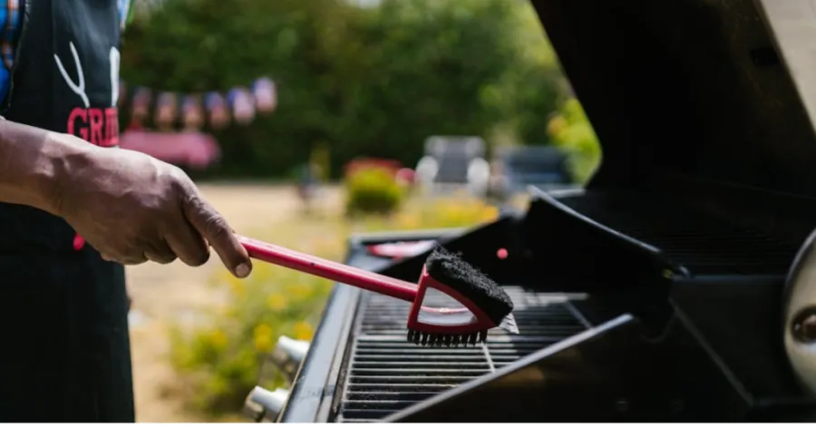 How do you clean a barbecue grill
