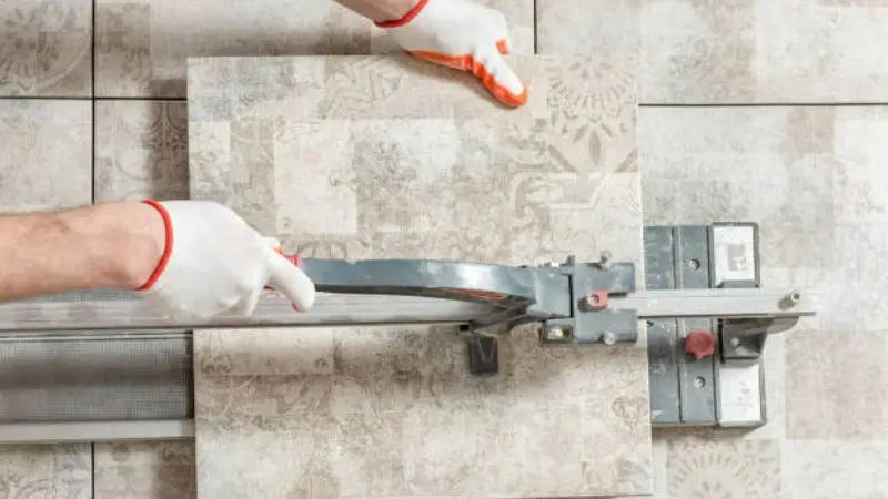 Tagliapiastrelle manuale