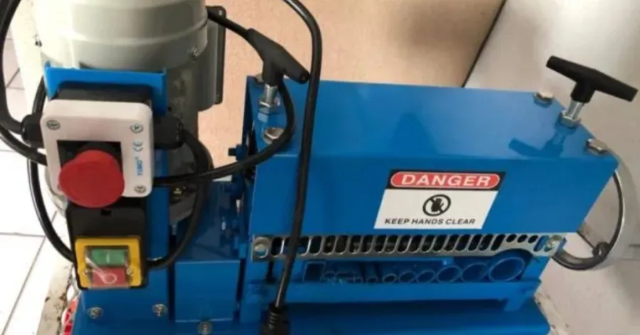 Manual vs Electric Wire Stripping Machine