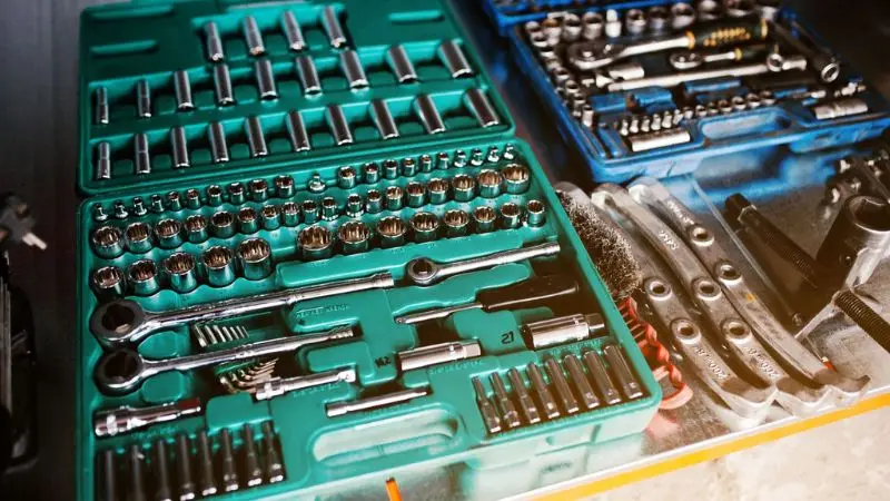 How to Choose the Best Service Truck Tool Box Organizer