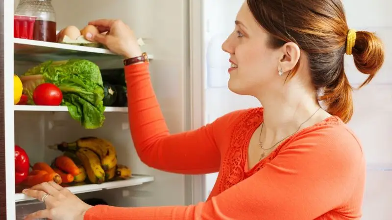 Fattori che aiutano gli alimenti a rimanere freschi in frigorifero