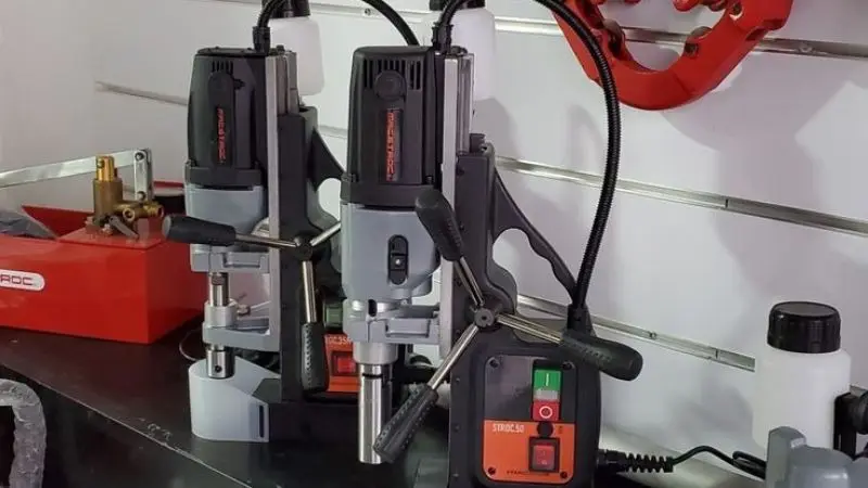Wat is een magneetboormachine met variabele snelheid?