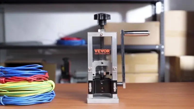 How to choose the right wire stripping method