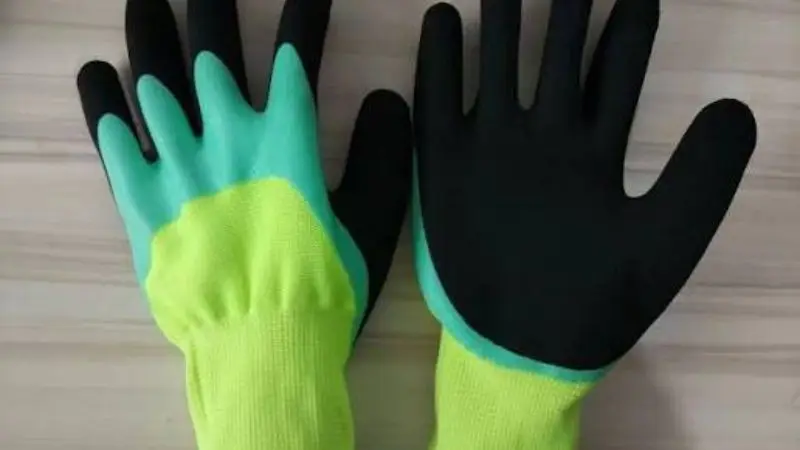 Safety Glasses for Trimming