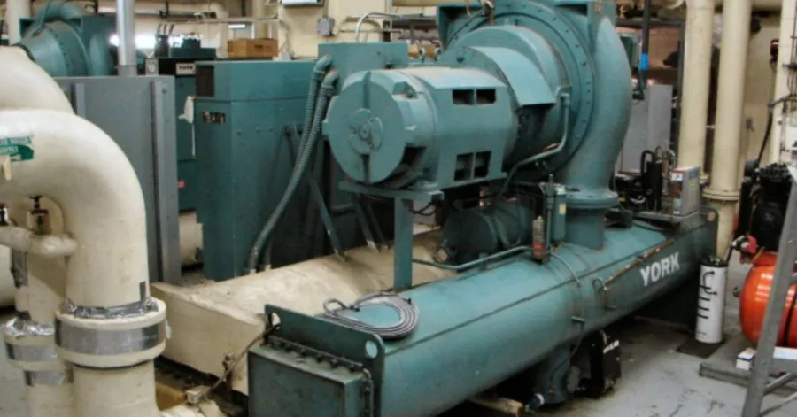 water-cooled chiller system