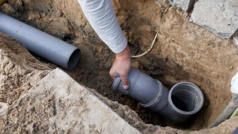 What factors affect pipe lining cost