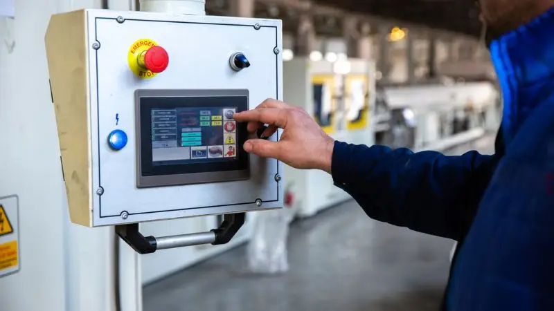 common applications of automotive power inverters
