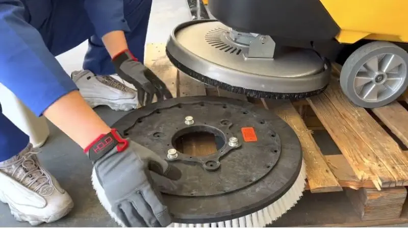 When you should replace parts on the floor sweeper