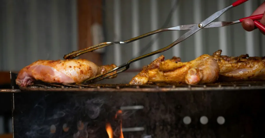 how long to rotisserie chicken on gas grill