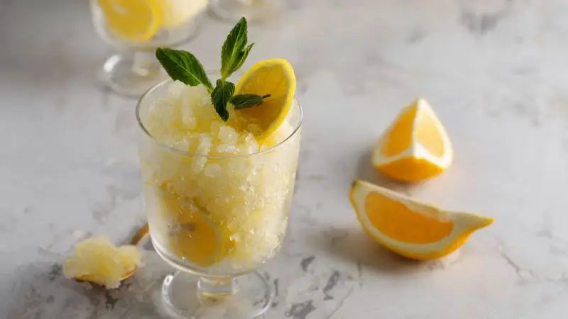 Trin til at lave en limonadedrik