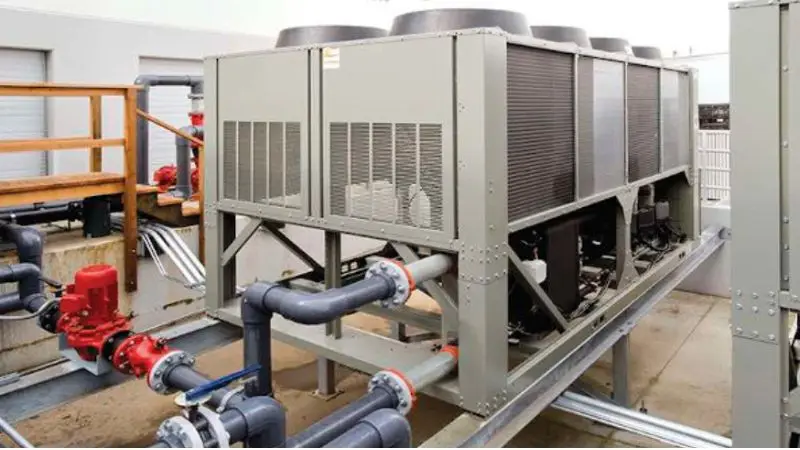 Air-cooled vs. water-cooled chiller difference