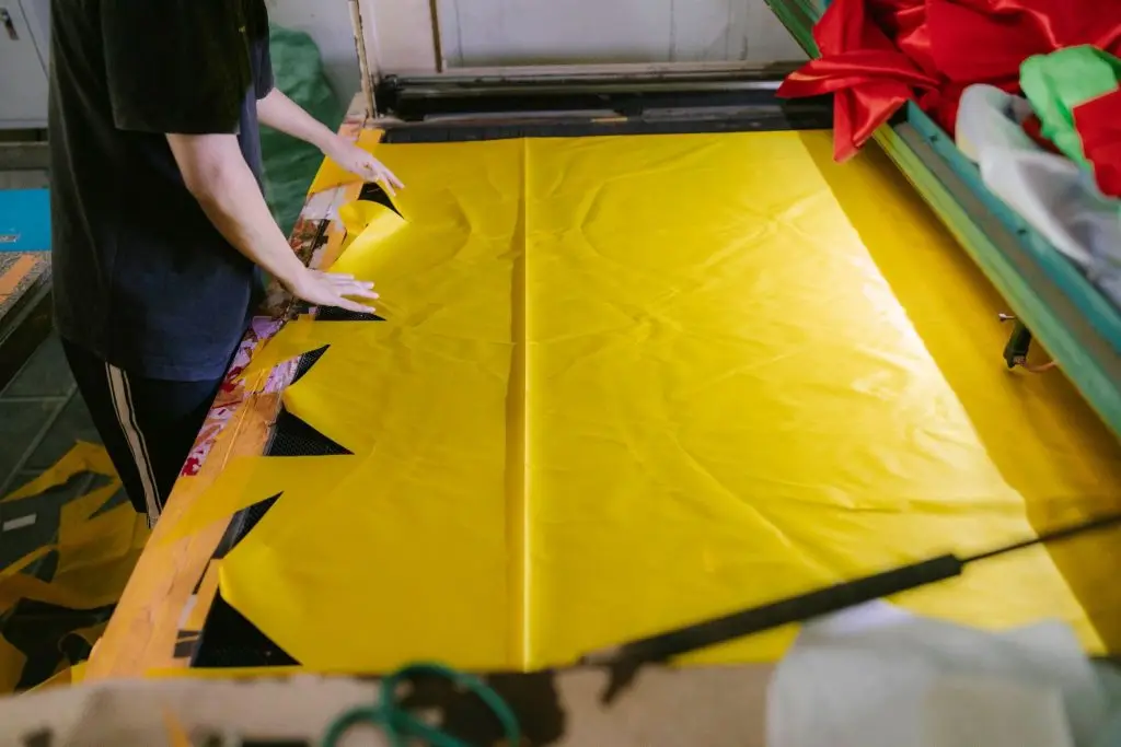Measuring plastic sheets