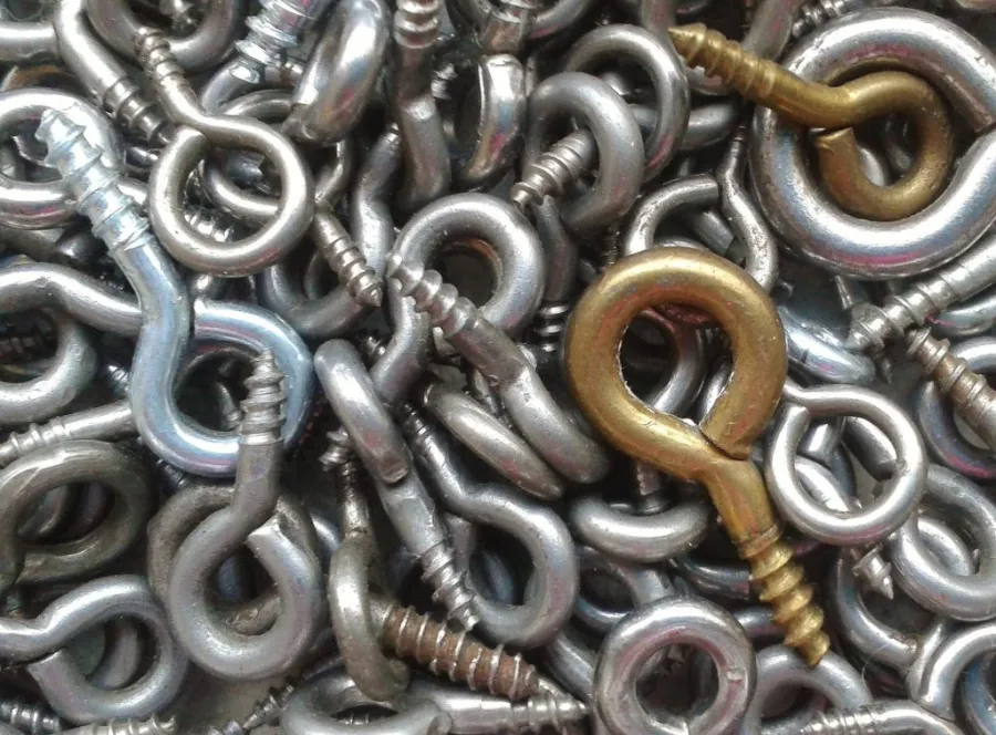 Different eye bolt sizes are scattered all over.
