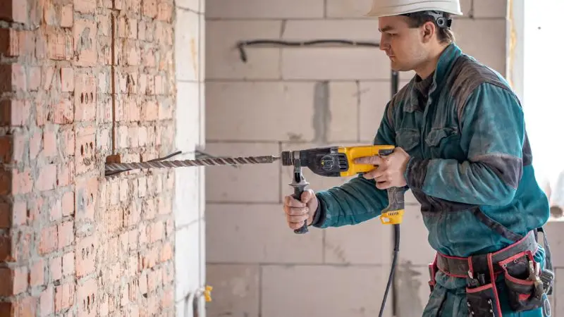 How Does Concrete Core Drilling Work?