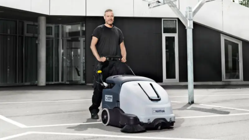 common mistakes to avoid when choosing when buying a parking garage sweeper