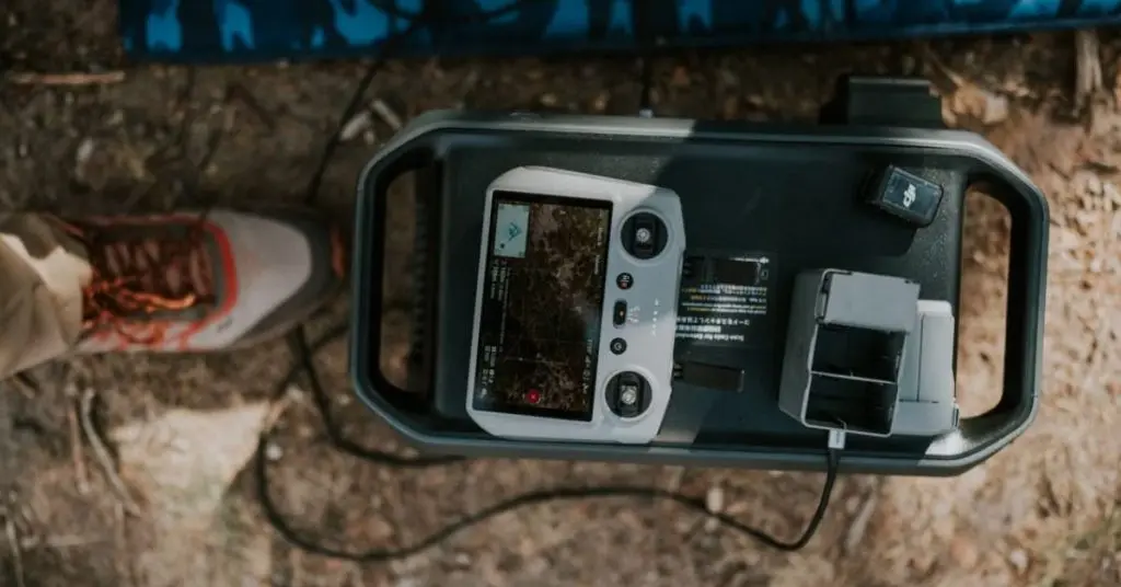 charging batteries with solar power