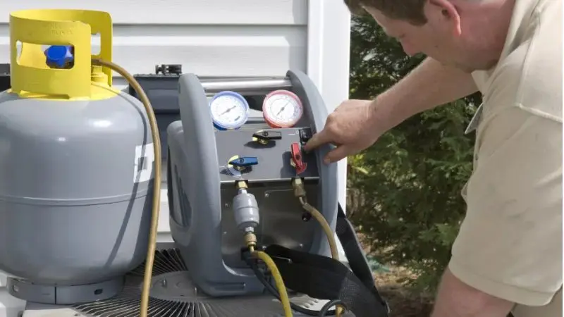 how to determine the right recovery tank size for HVAC