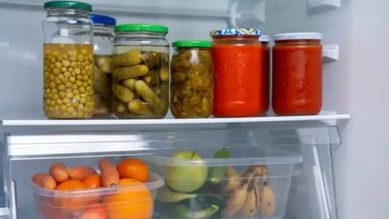 key refrigerator parts that keep food cold