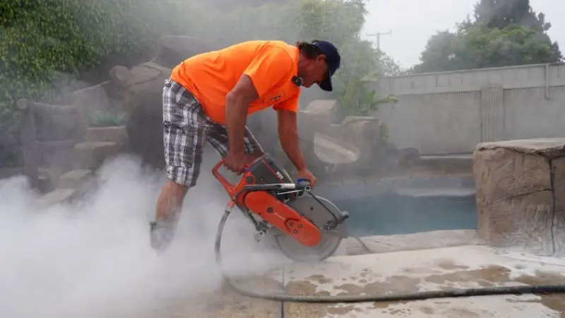 how to use concrete block saw step by step