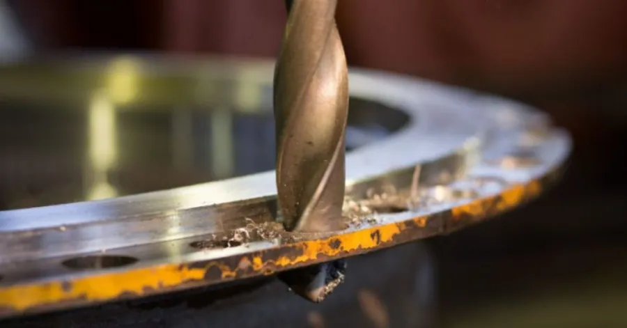 hard metal drill bits
