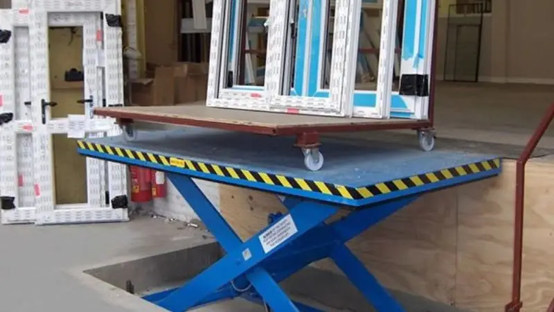 Types of Manual Hydraulic Lift Tables 