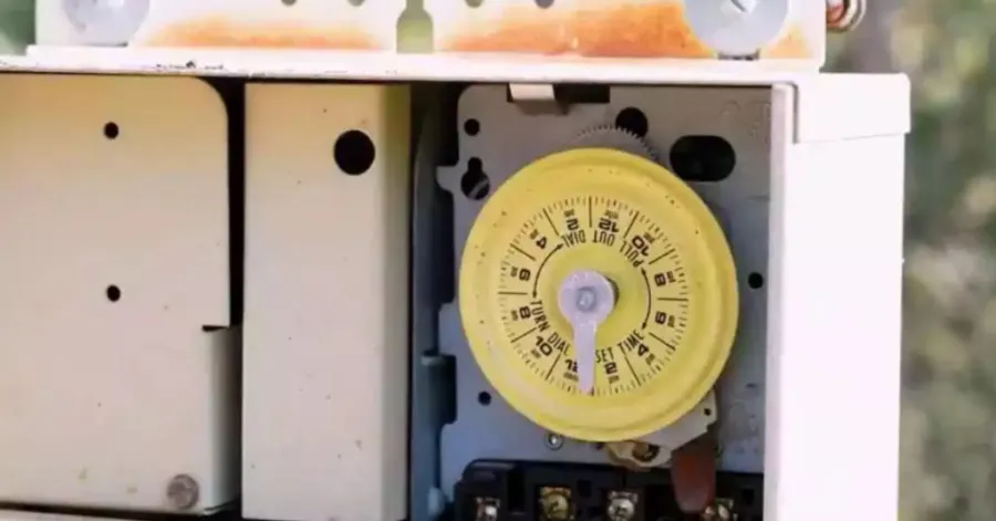 how to set a swimming pool pump timer