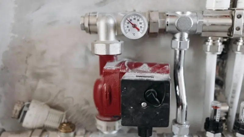 get the guide about the review of the top 7 12V hydraulic pump models