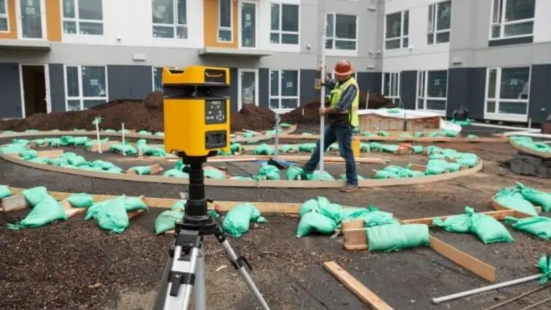 Dual Slope Laser Level