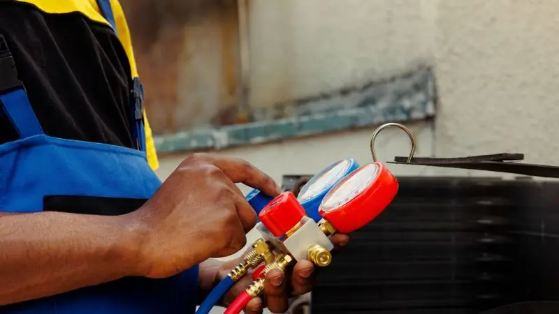 Portable air compressor