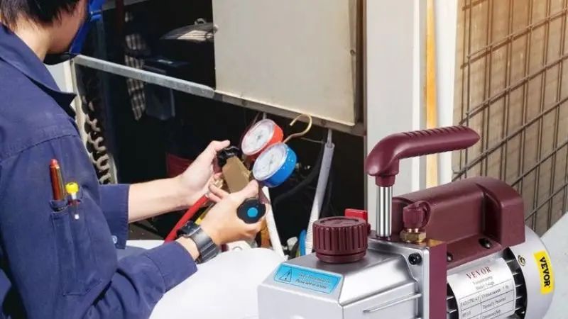 What Is a Refrigerant Evacuation Pump?