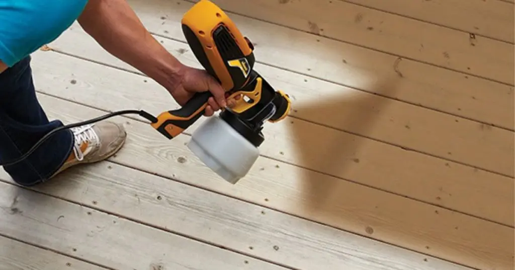 staining a deck with sprayer