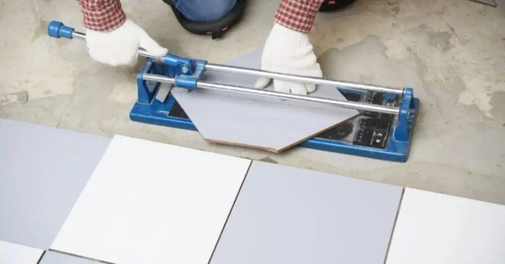 how to cut porcelain tile