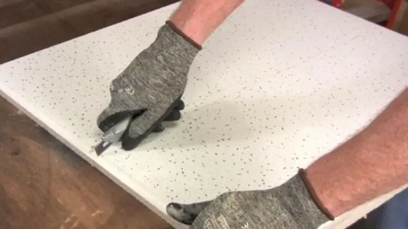 material to cut porcelain tile without chipping