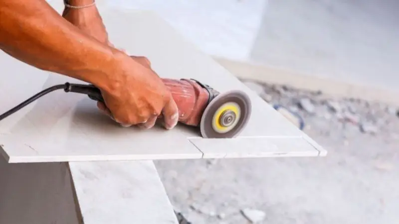 steps to cut porcelain tiles without chipping