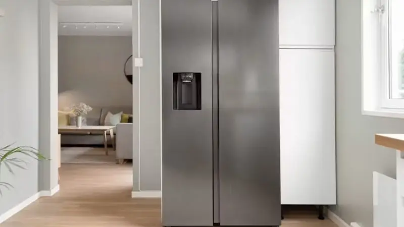 how to clean and maintain a 12V refrigerator freezer