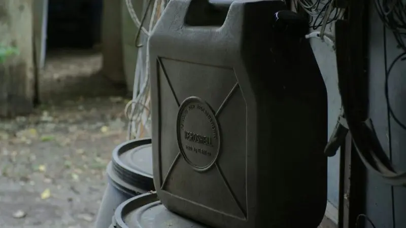 Portable gasoline container&nbsp;
