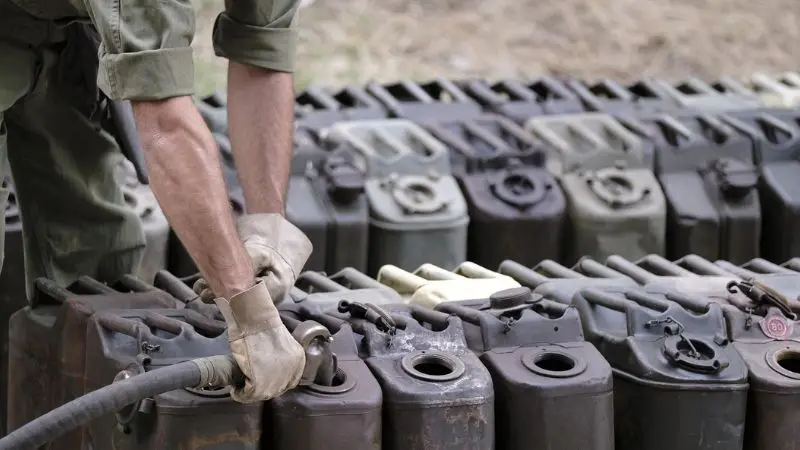  Gasoline fuel containers&nbsp;&nbsp;