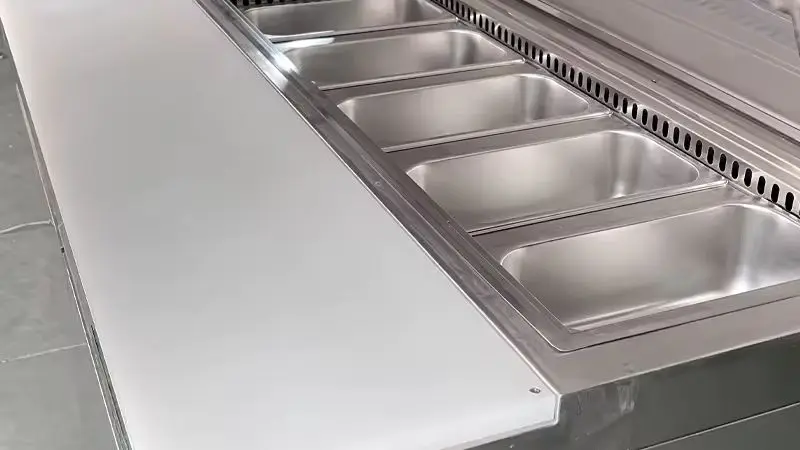 Sandwich Prep Table for Restaurant 
