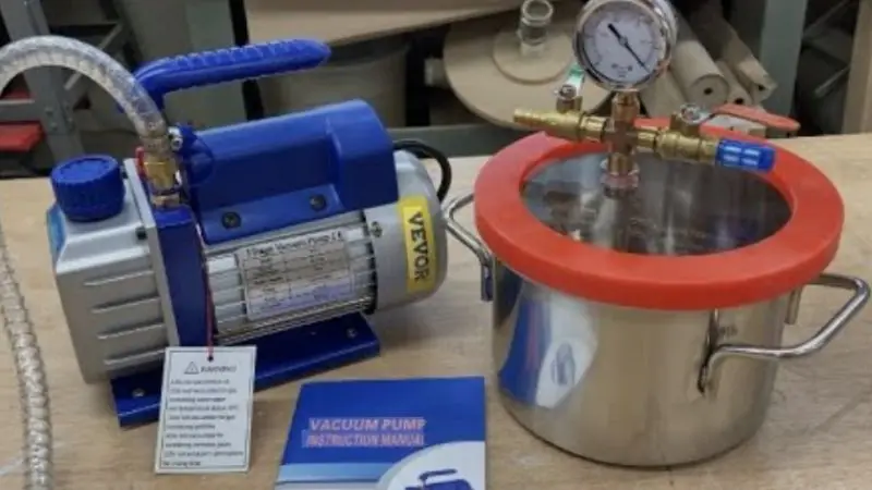 different types of vacuum pumps
