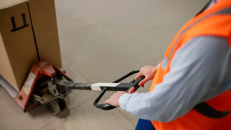 Types of Material Handling Carts