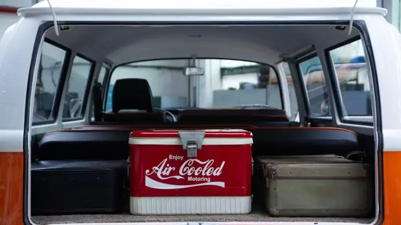 get the easy tips for buying the best camping refrigerator 