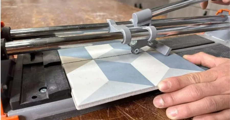 how to use a manual tile cutter