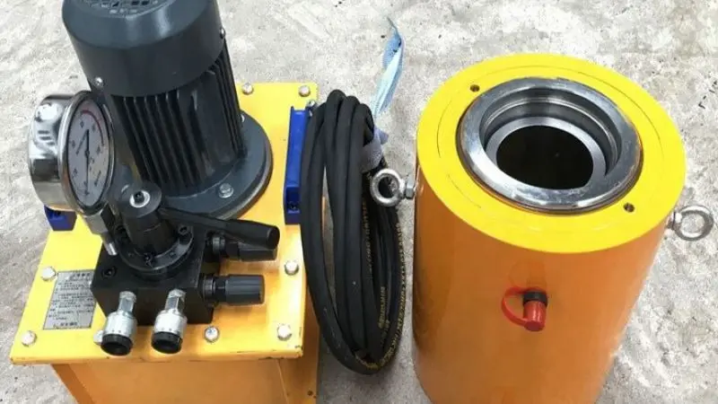 How Does a Hydraulic System Create Power?