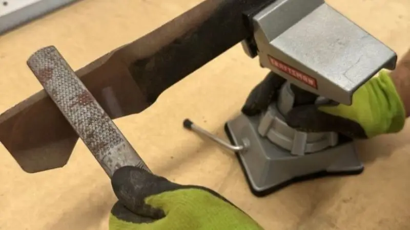 How to Sharpen Push Mower Blades Step by Step