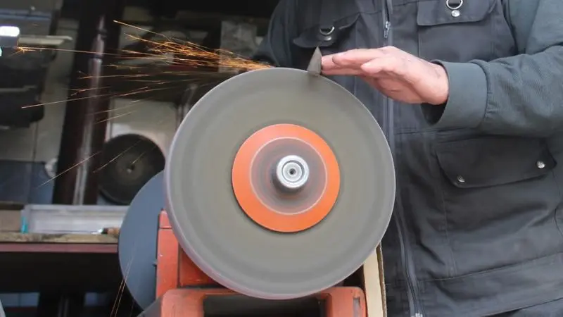 7 top blade sharpeners for every budget and skill level