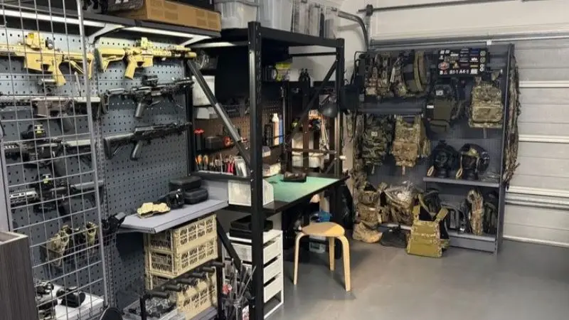 Elija accesorios para el interior de la caja fuerte para armas