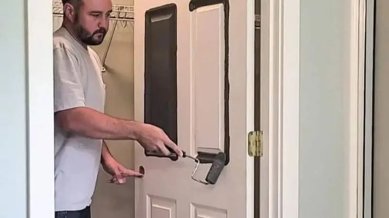 Mistakes to Avoid When Painting Interior Doors 