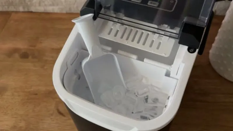 how much is an ice machine​