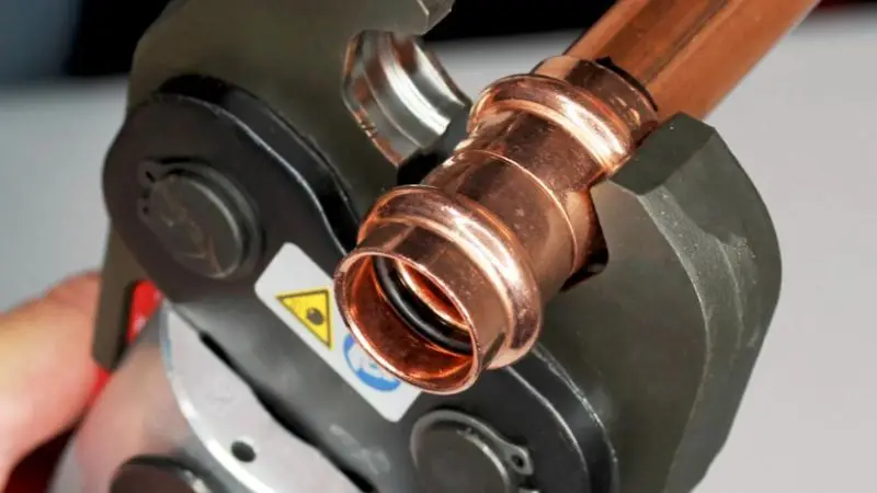 which tools do refrigeration fittings require