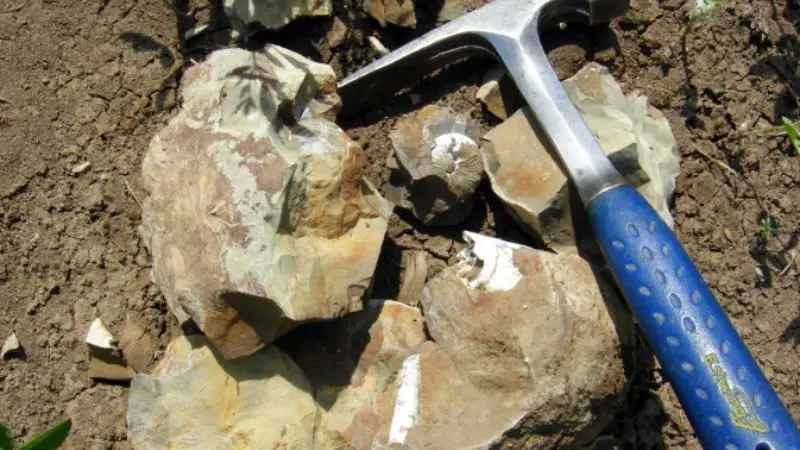 tools for rock breaking